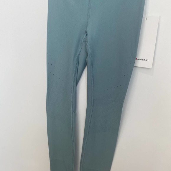 lululemon athletica Blue Leggings - Picture 5 of 7
